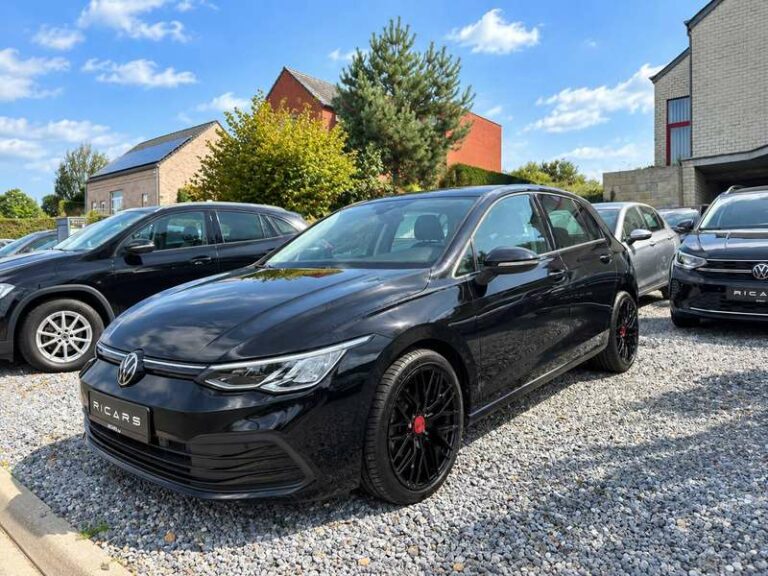 Volkswagen Golf 2024
